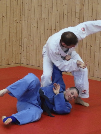 HanddrehgriffHueftrad04.jpg