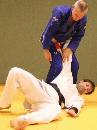 AuesseresHueftrad04.gif