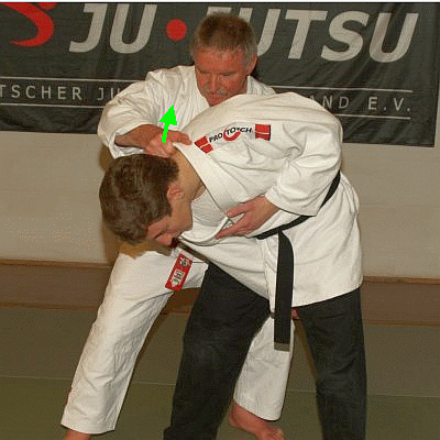 SchweizerKommMitGriff05.gif