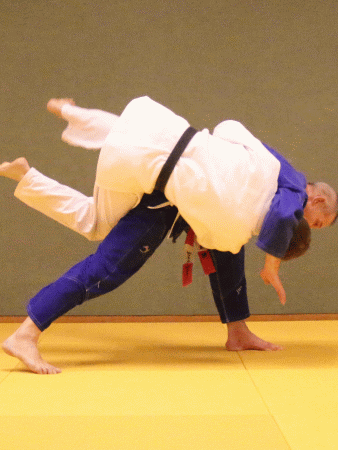 Kopfklammerwurf04a.gif