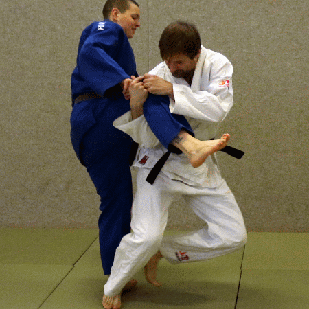 Beinschulterzug03.gif