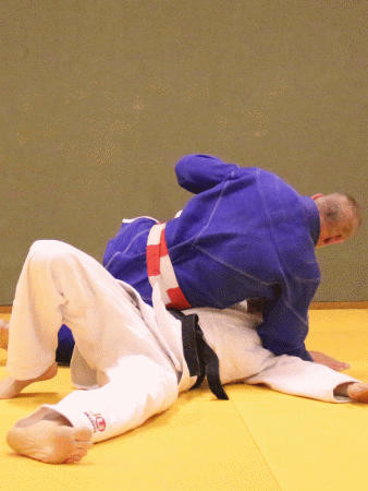Kopfklammerwurf05a.gif