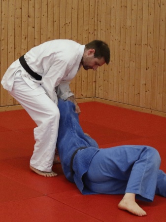 ArmbeugehebelHueftwurf06.jpg