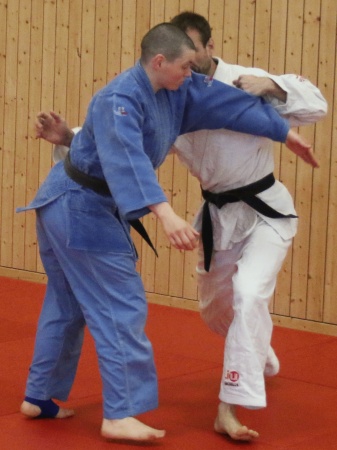 SeitlichesHueftrad01.jpg